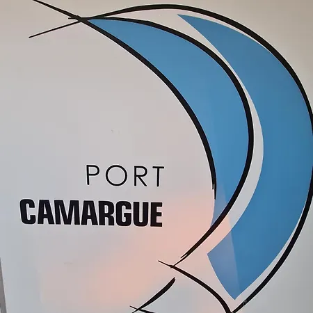 At Port Camargue Lejlighed