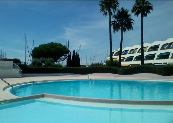 Apartamento At Port Camargue *